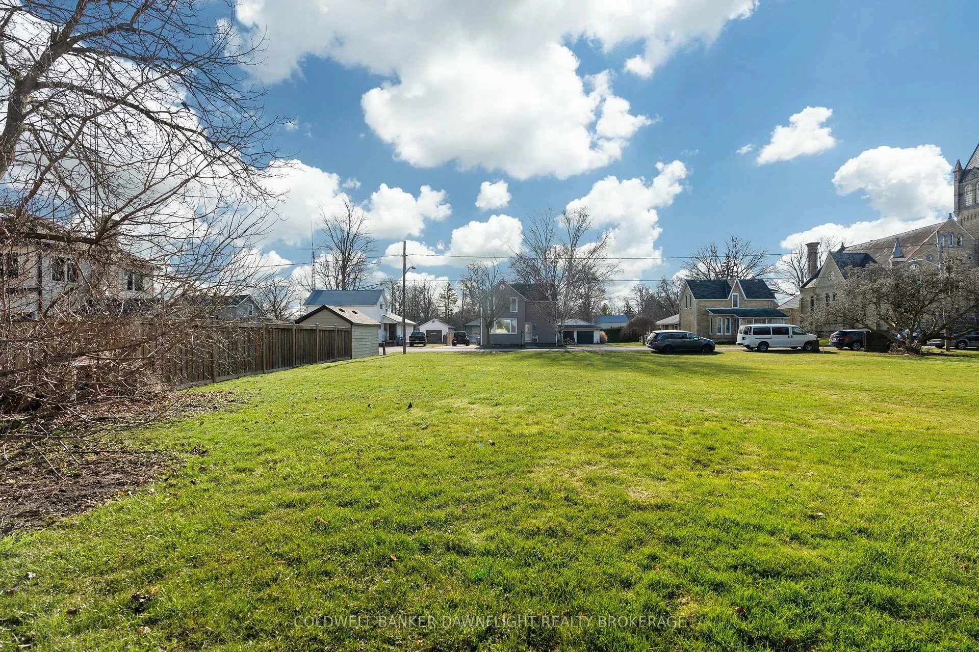 Photo 18 of 257 Pearl Street, North Middlesex, Parkhill — HOMEH