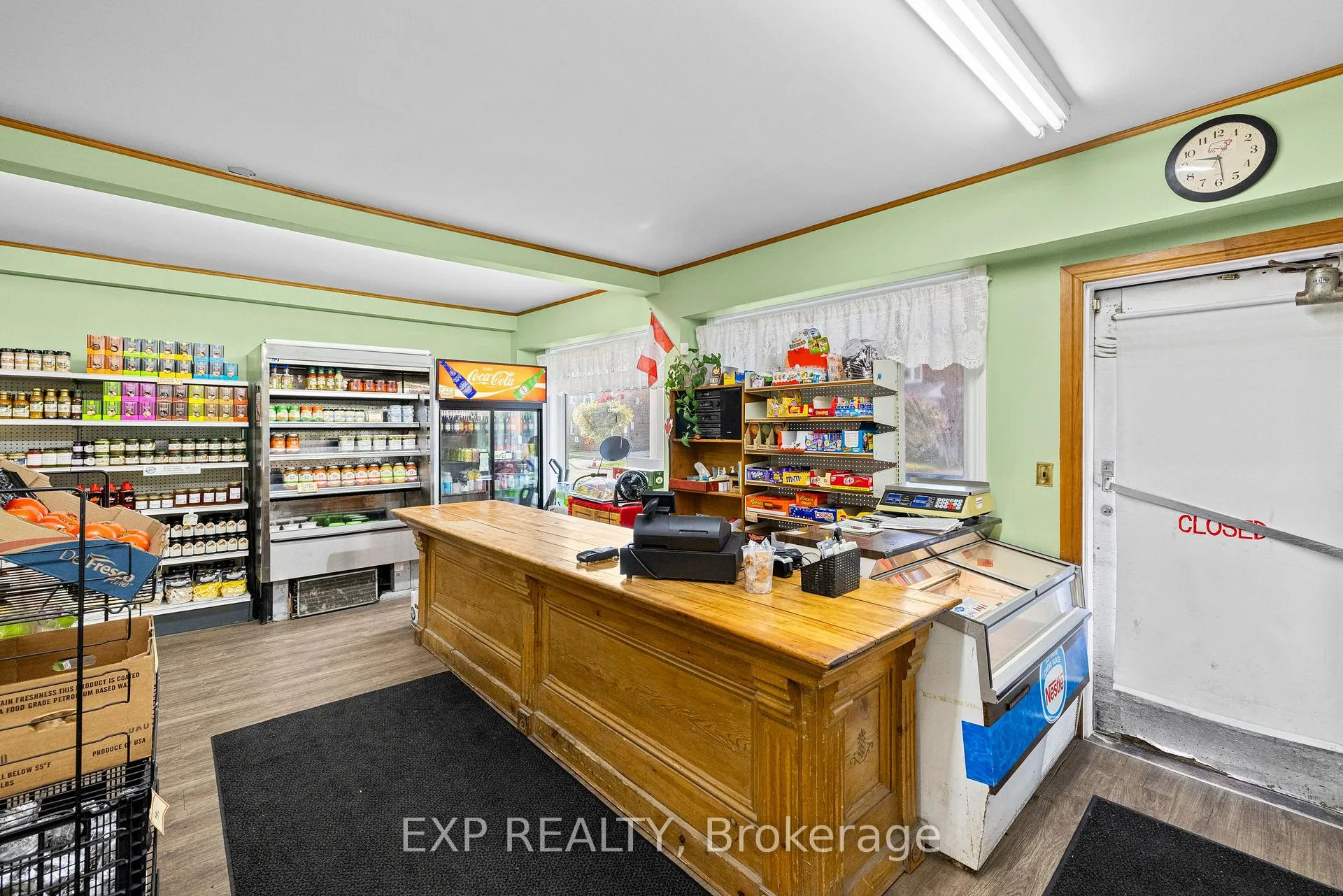 Photo 7 of 28 Buckingham Avenue, Oshawa, O'Neill — HOMEH