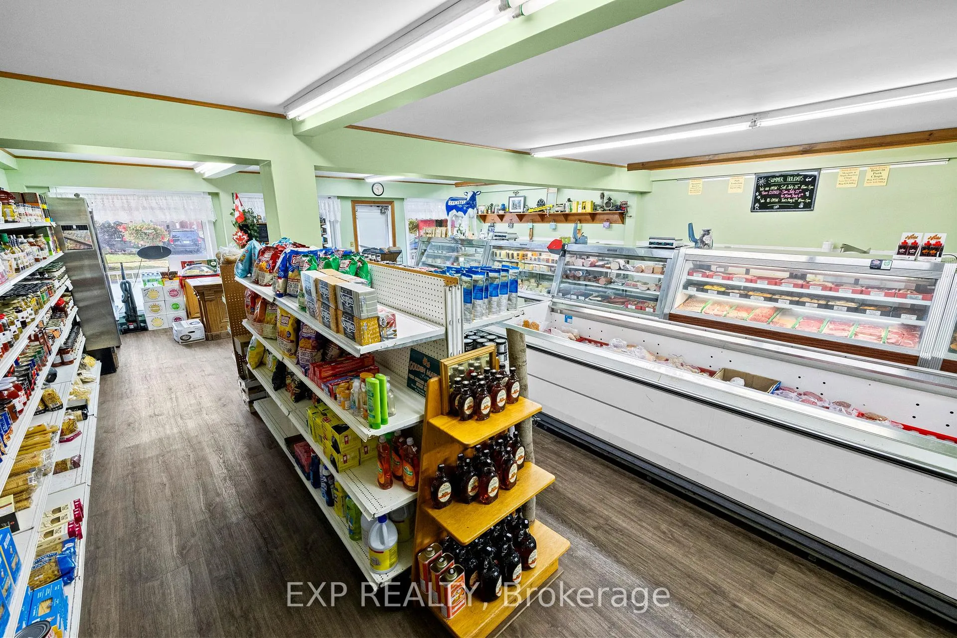 Photo 18 of 28 Buckingham Avenue, Oshawa, O'Neill — HOMEH