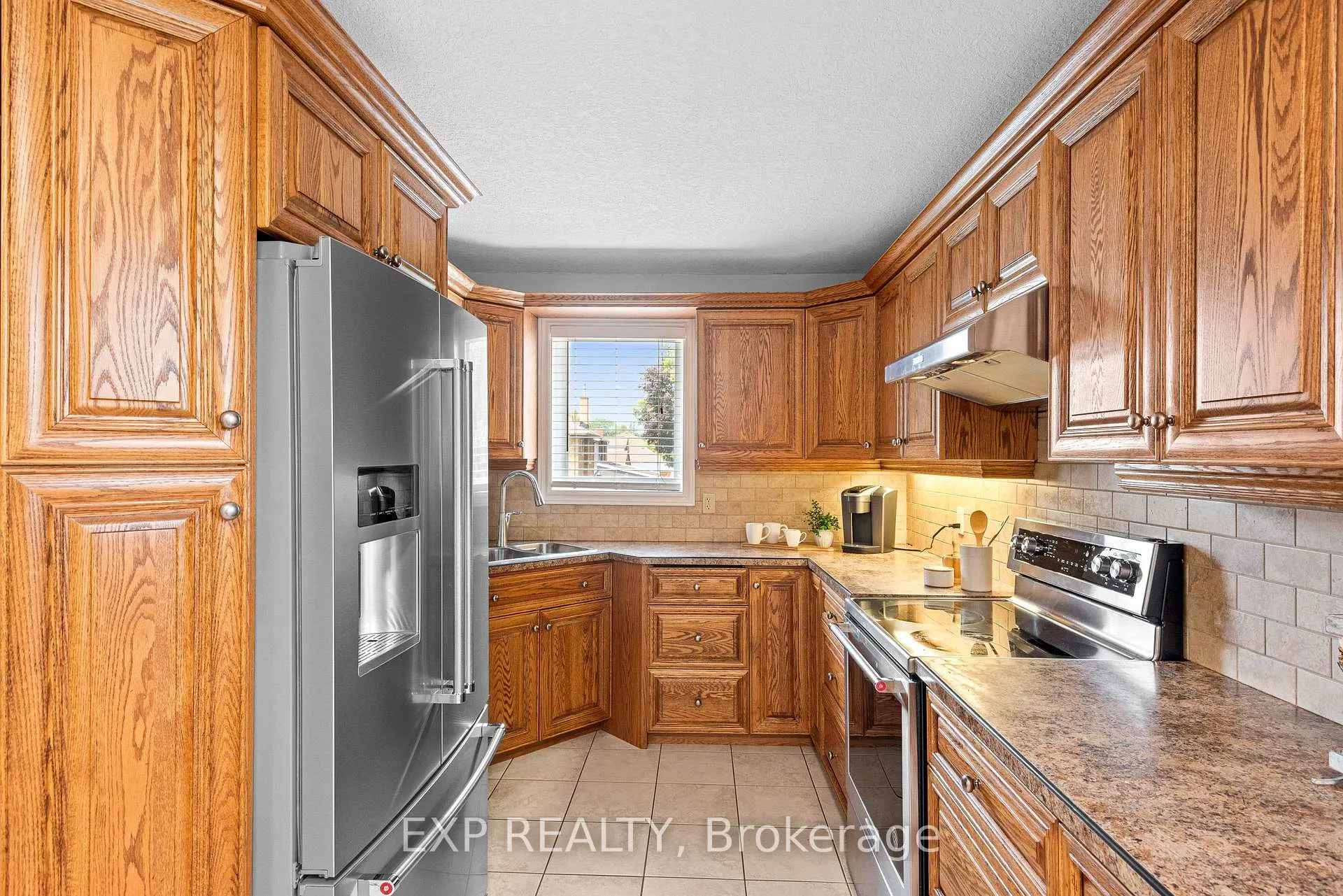 Photo 30 of 28 Buckingham Avenue, Oshawa, O'Neill — HOMEH