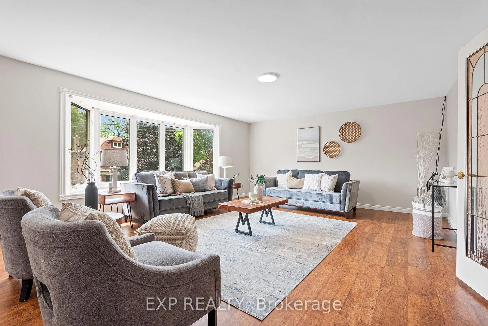 Photo 35 of 28 Buckingham Avenue, Oshawa, O'Neill — HOMEH