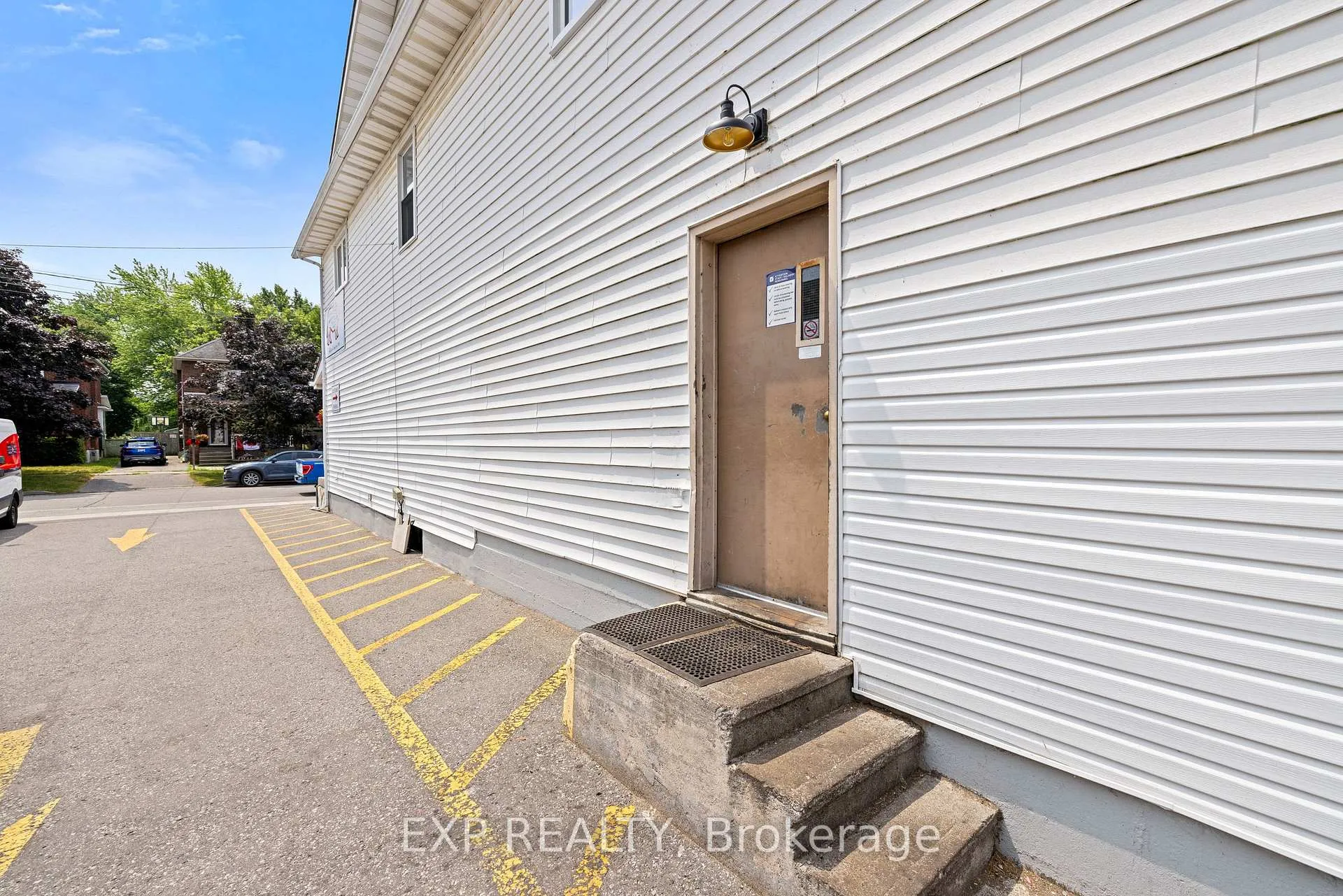 Photo 44 of 28 Buckingham Avenue, Oshawa, O'Neill — HOMEH