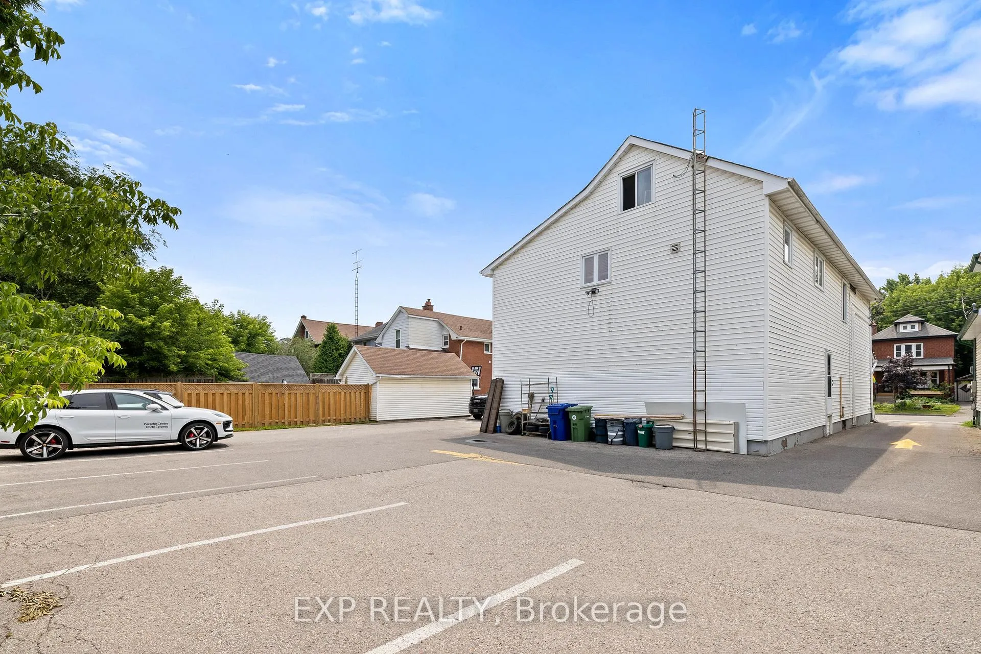 Photo 46 of 28 Buckingham Avenue, Oshawa, O'Neill — HOMEH