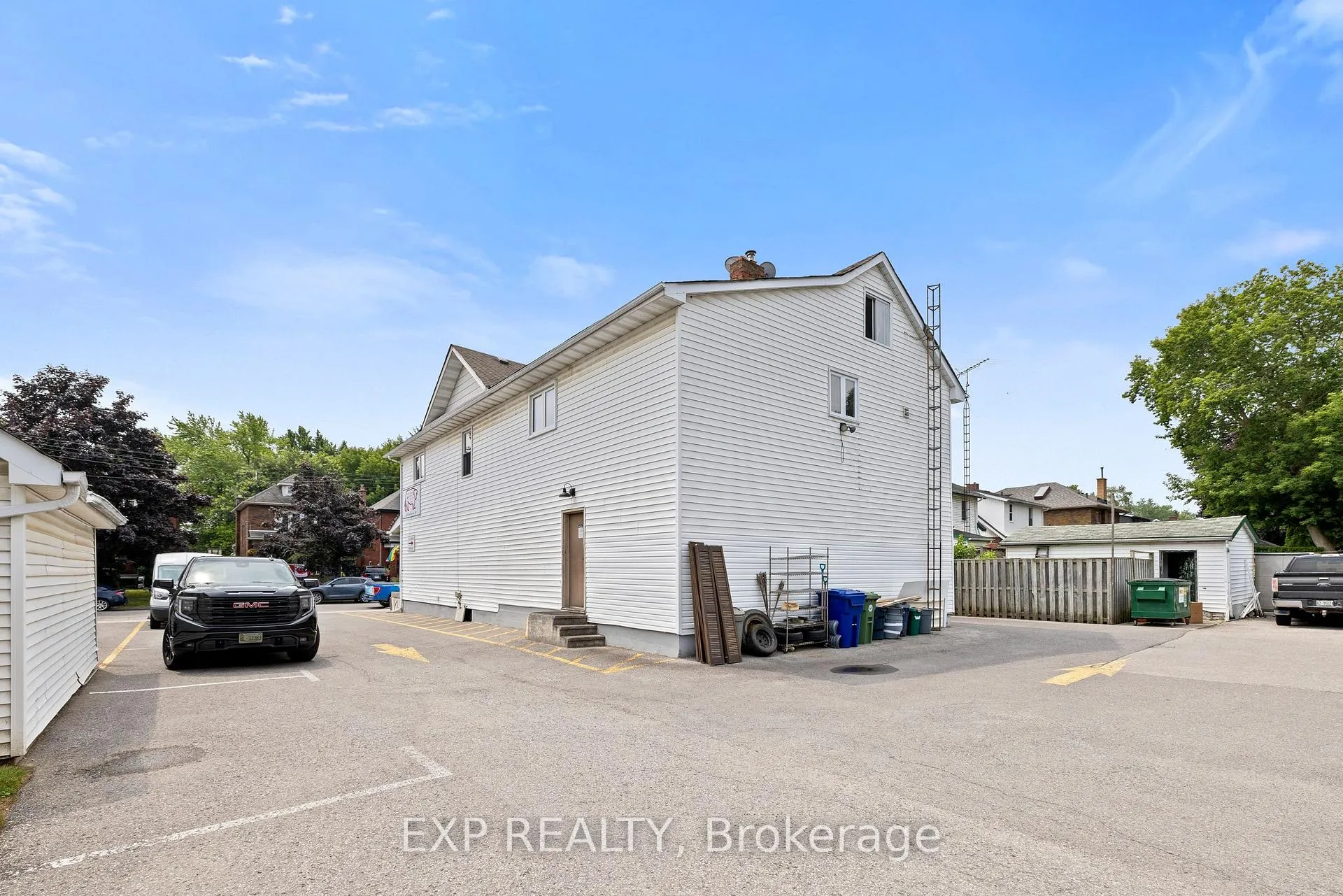 Photo 48 of 28 Buckingham Avenue, Oshawa, O'Neill — HOMEH