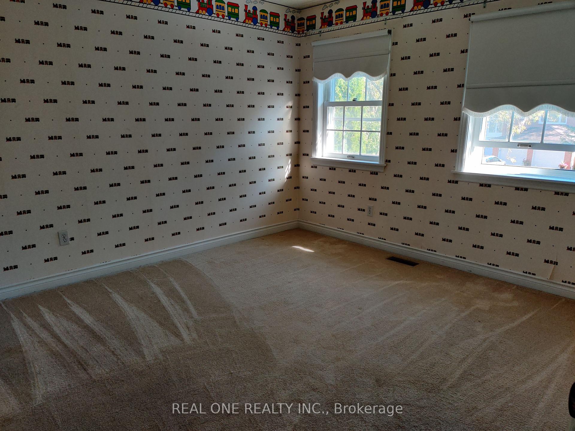Photo 11 of 26 Addington Square, Markham, Unionville — HOMEH
