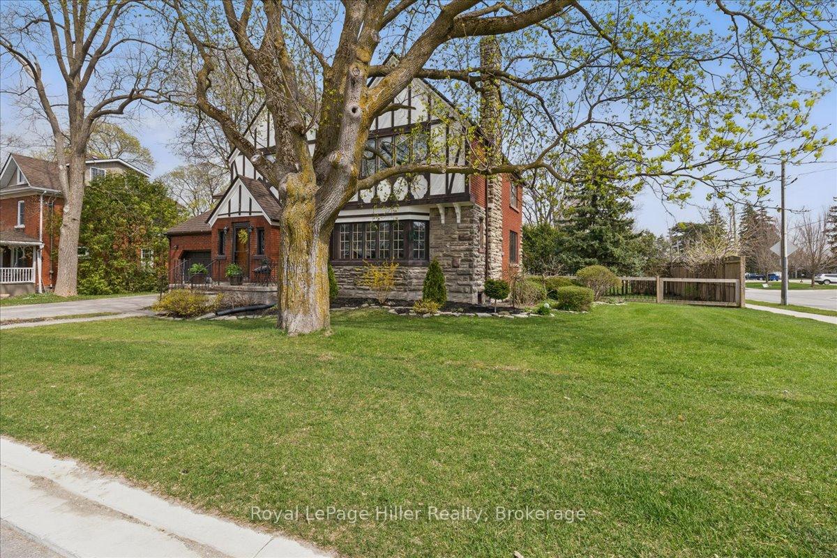 Photo 5 of 1 Pacific Avenue, Perth East, Milverton — HOMEH