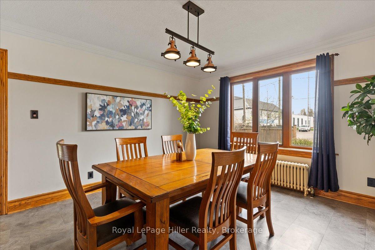 Photo 11 of 1 Pacific Avenue, Perth East, Milverton — HOMEH