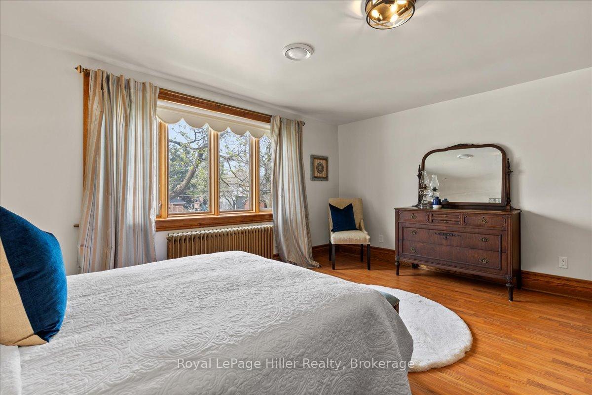Photo 31 of 1 Pacific Avenue, Perth East, Milverton — HOMEH