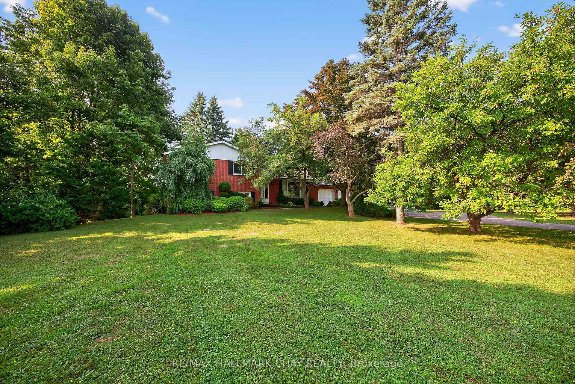 Photo 7 of 5205 5th Line, New Tecumseth, Rural New Tecumseth — HOMEH