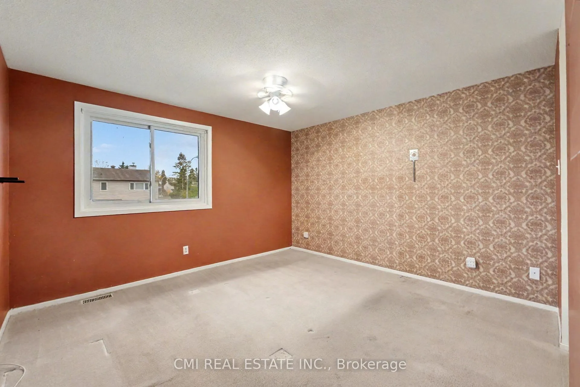Photo 25 of 879 Beauclaire Drive, Ottawa, Orleans Wood — HOMEH
