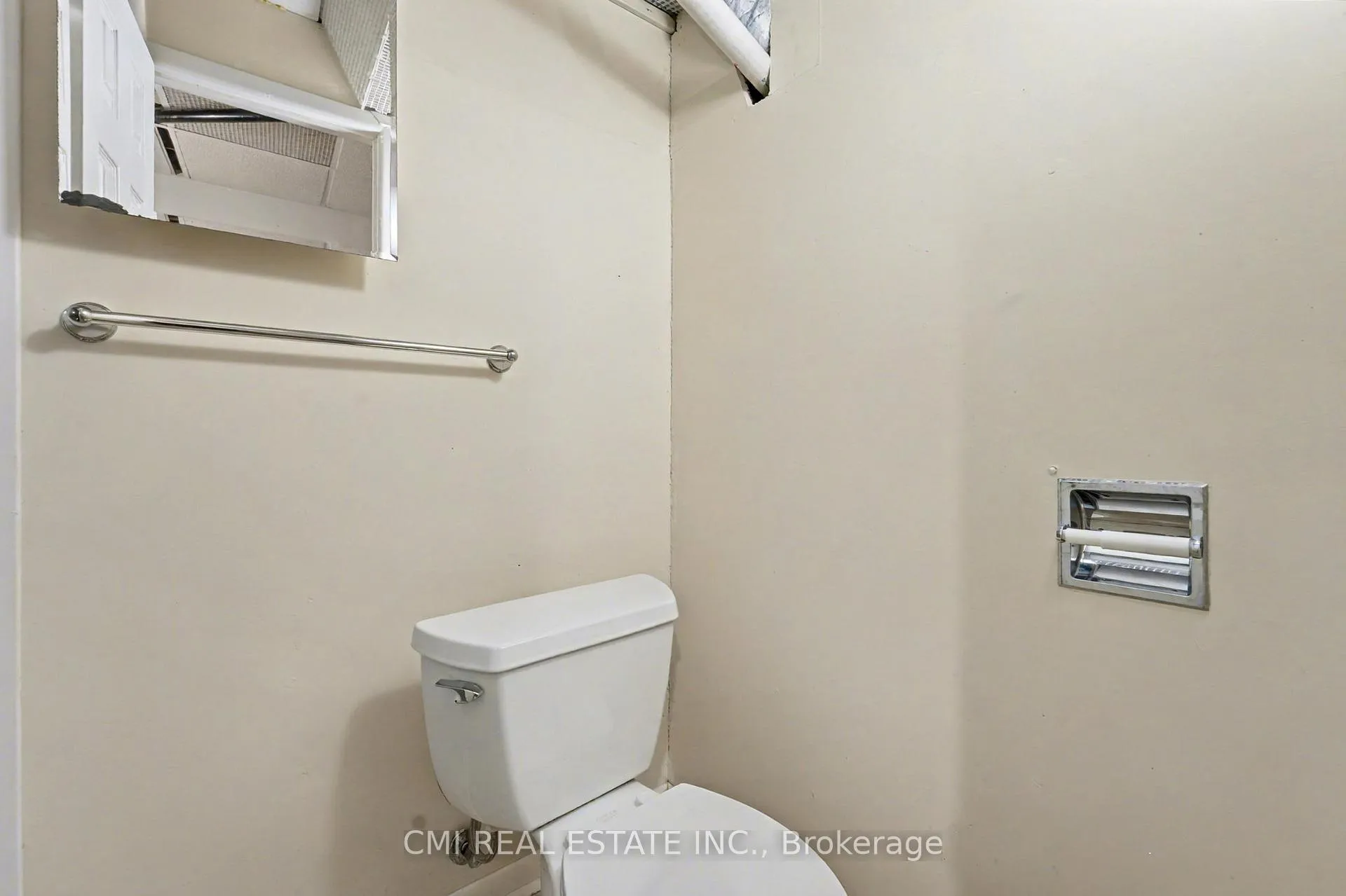 Photo 36 of 879 Beauclaire Drive, Ottawa, Orleans Wood — HOMEH