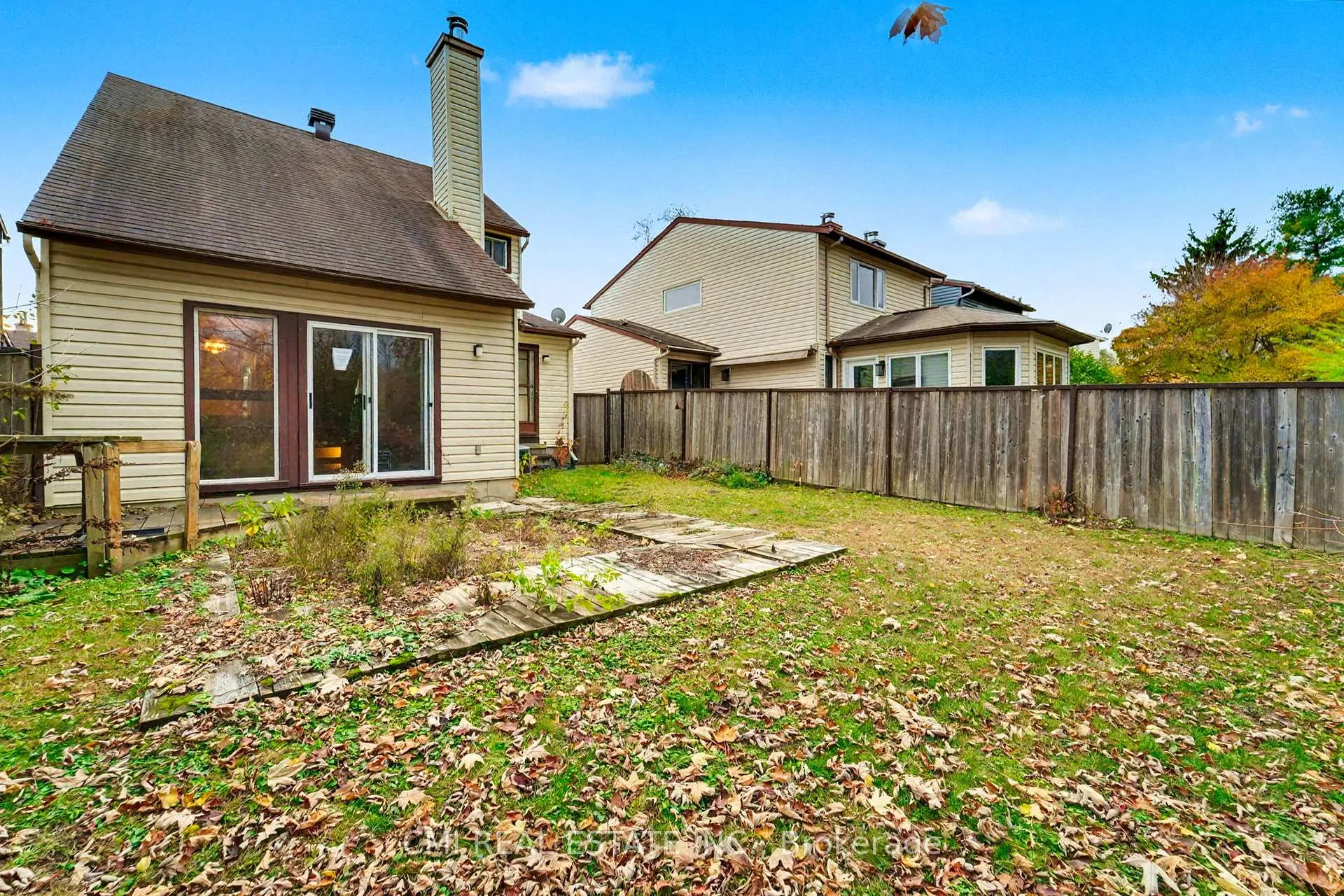 Photo 40 of 879 Beauclaire Drive, Ottawa, Orleans Wood — HOMEH