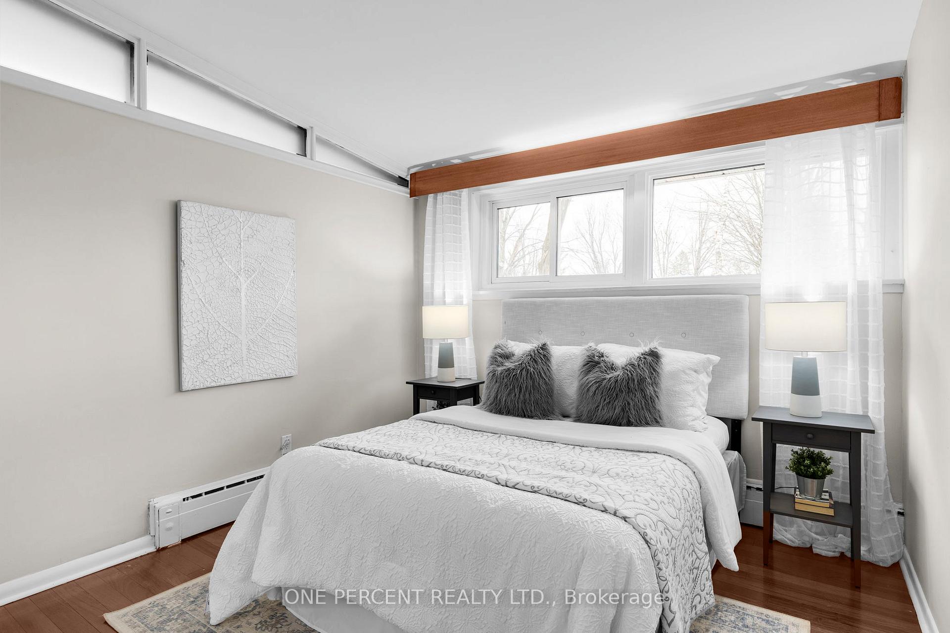Photo 22 of 193 Lawrence Avenue, Orillia — HOMEH