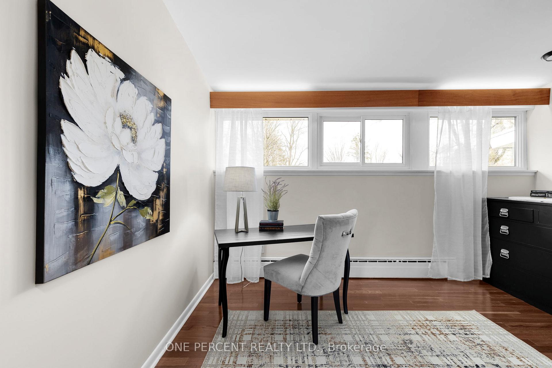 Photo 24 of 193 Lawrence Avenue, Orillia — HOMEH