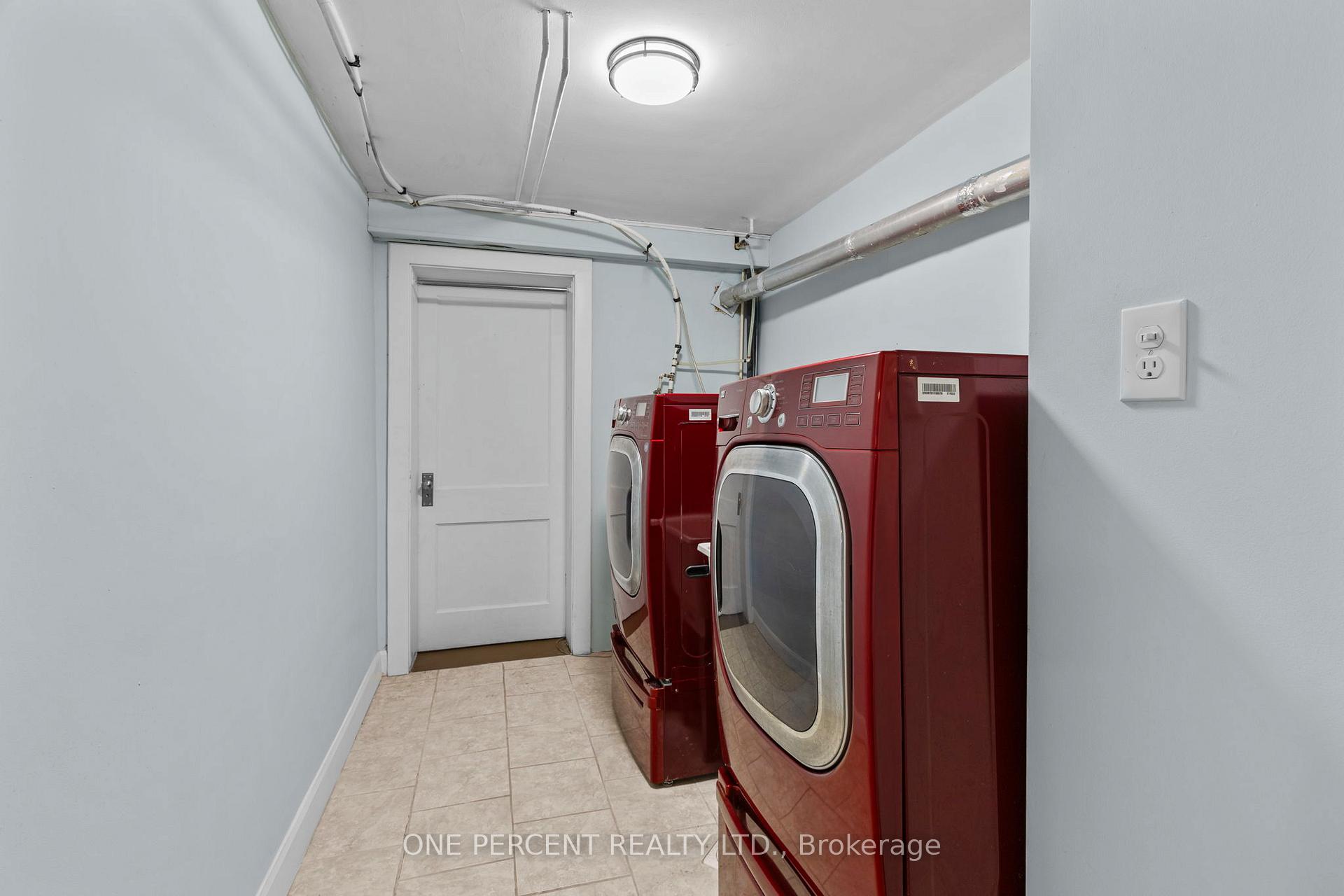 Photo 37 of 193 Lawrence Avenue, Orillia — HOMEH