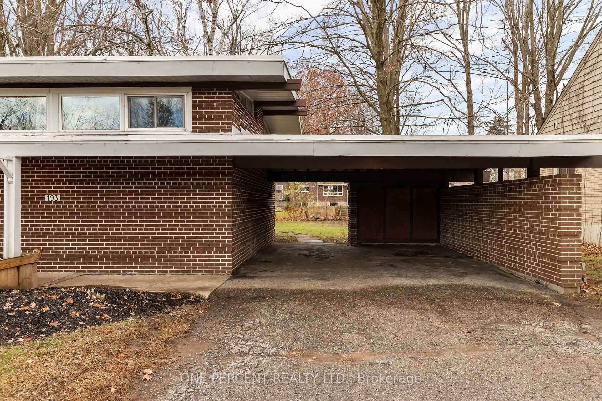 Photo 48 of 193 Lawrence Avenue, Orillia — HOMEH