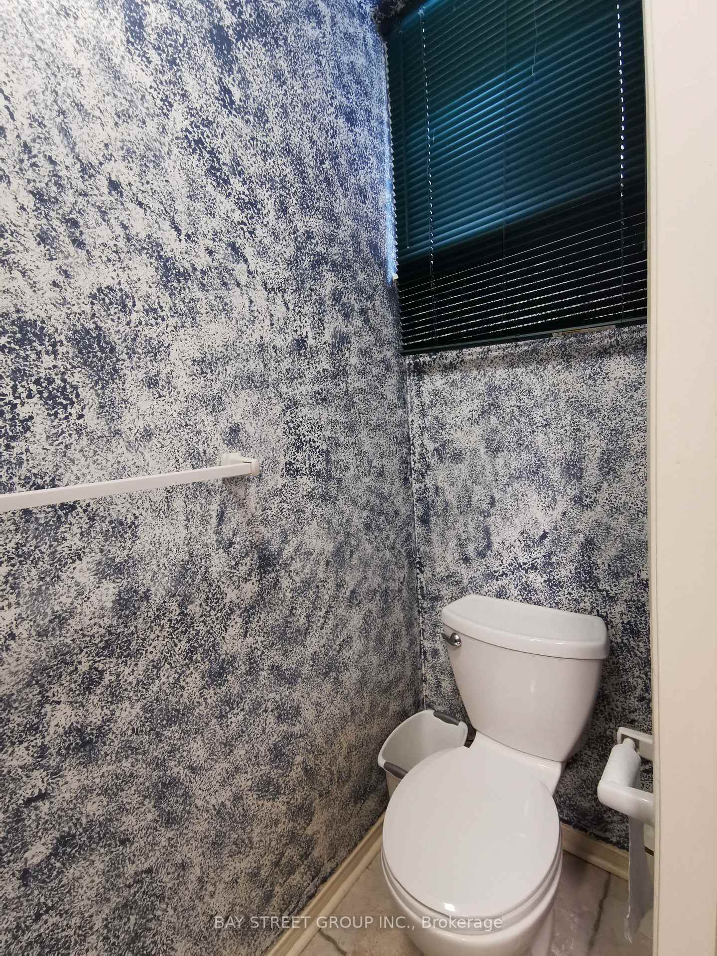 Photo 7 of 35 Couperthwaite Crescent, Markham, Unionville — HOMEH