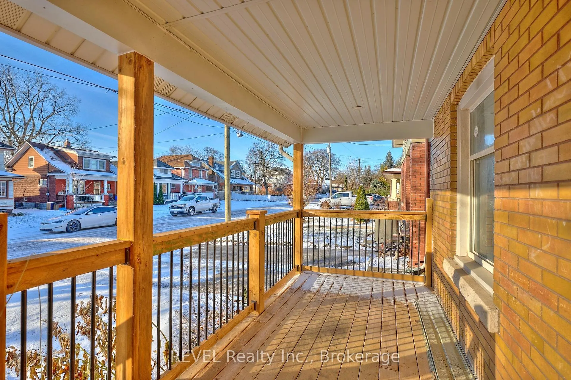 Photo 2 of 5113 Willmott Street, Niagara Falls, Cherrywood — HOMEH