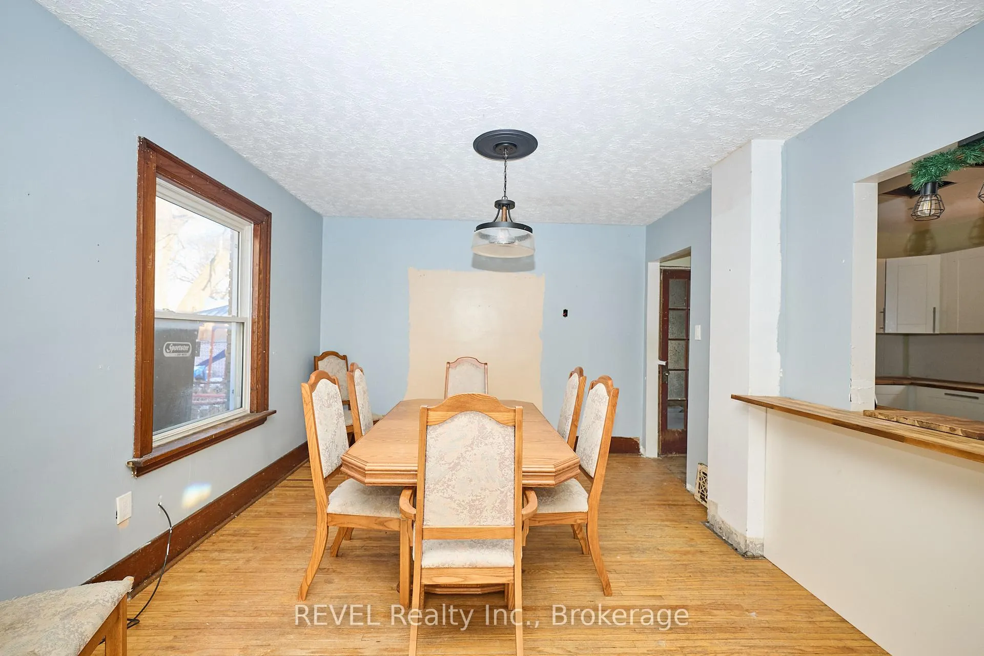 Photo 10 of 5113 Willmott Street, Niagara Falls, Cherrywood — HOMEH