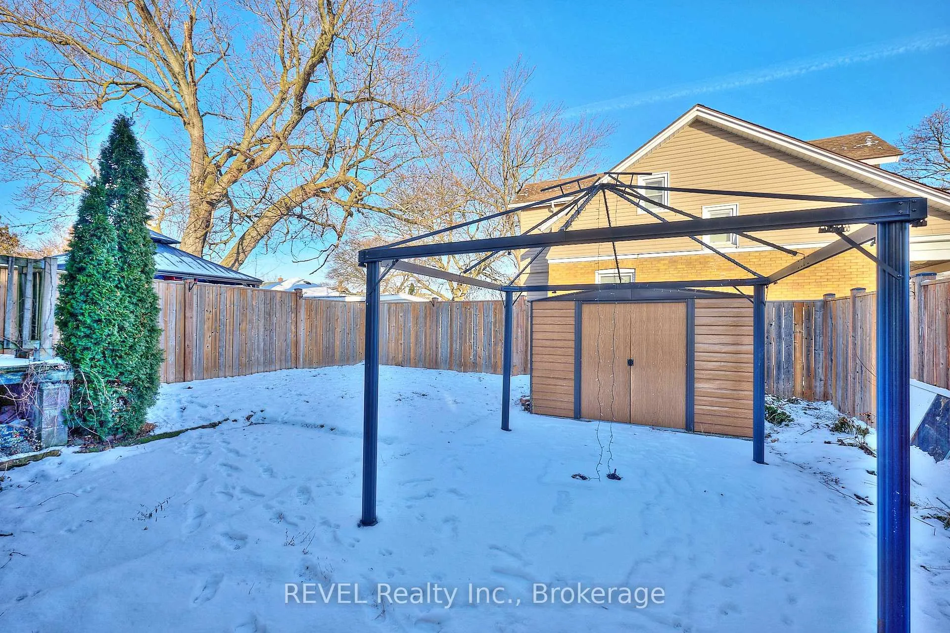 Photo 28 of 5113 Willmott Street, Niagara Falls, Cherrywood — HOMEH