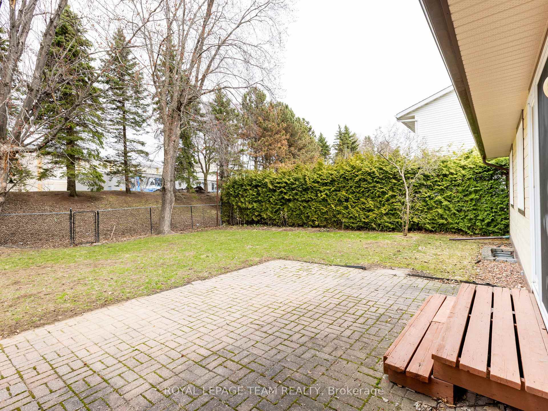 Photo 20 of 1357 Plumber Avenue, Ottawa, Carson Meadows — HOMEH