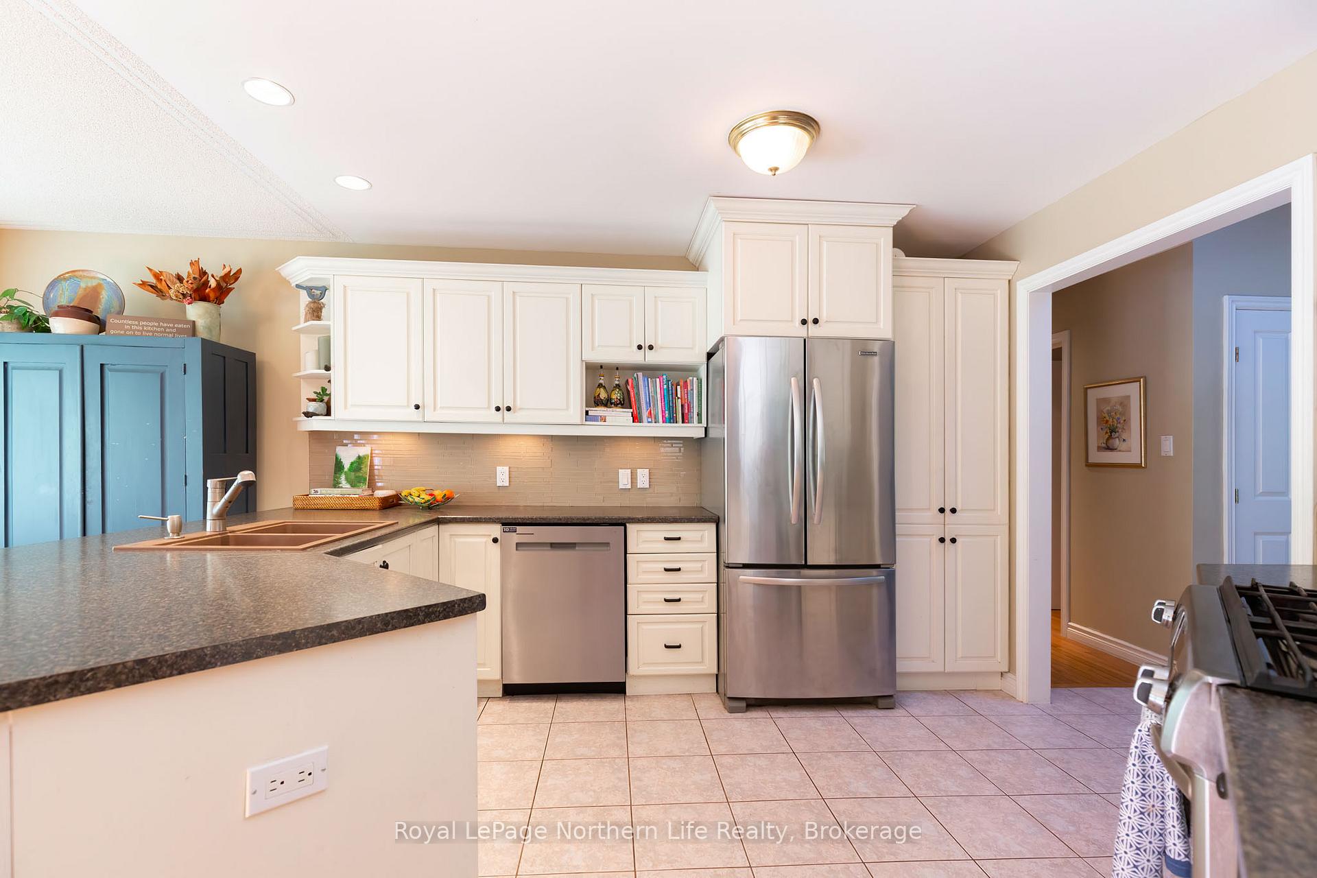 Photo 7 of 389 Carmichael Drive, North Bay, Airport — HOMEH