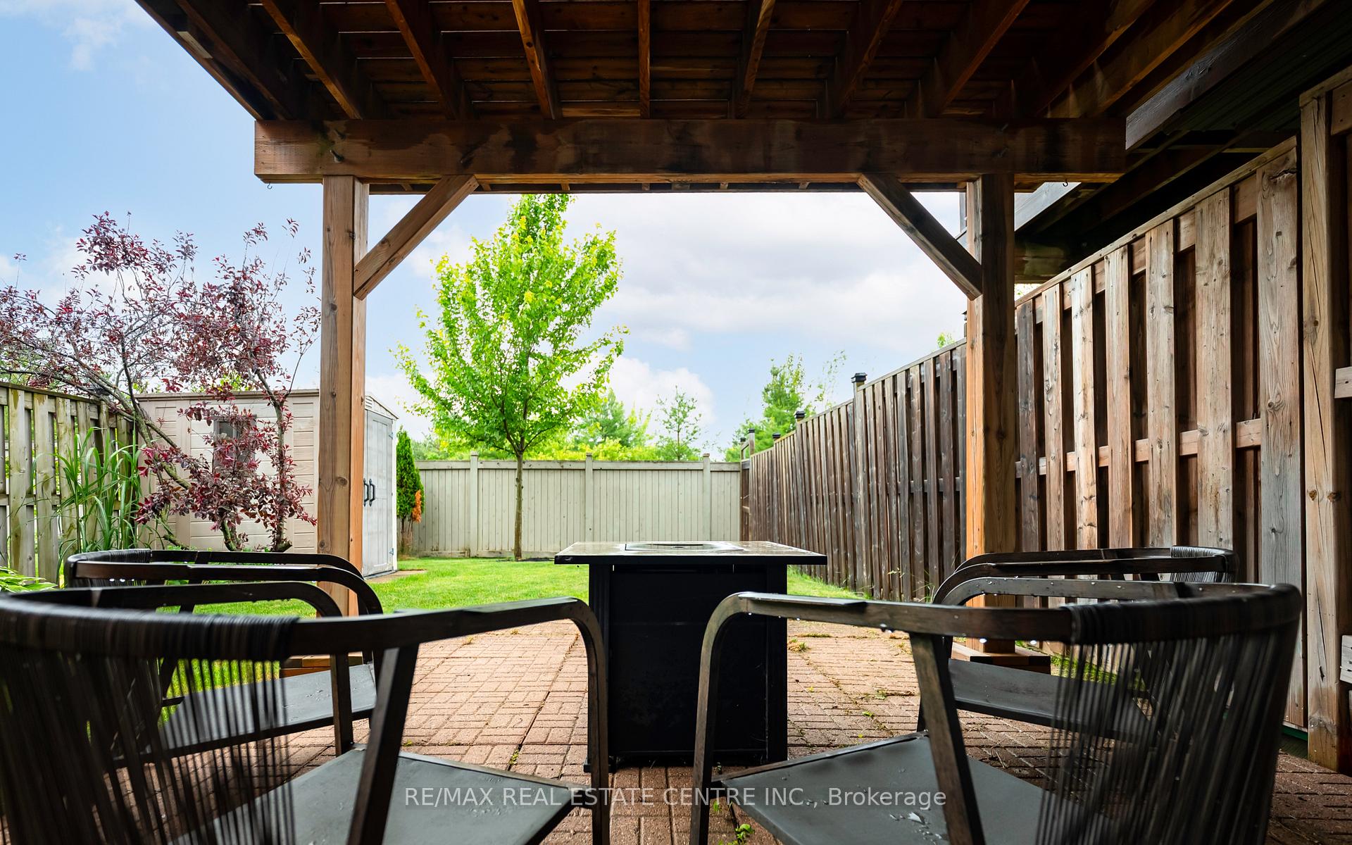 Photo 22 of 96 Preston Drive, Orangeville — HOMEH