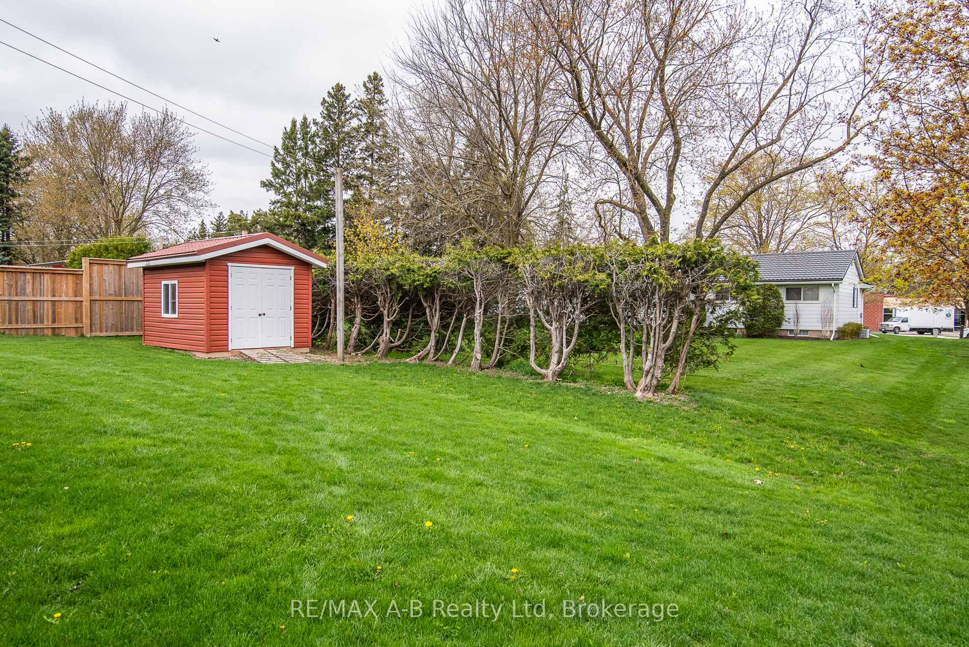 Photo 6 of 40 Gerber Drive, Perth East, Milverton — HOMEH