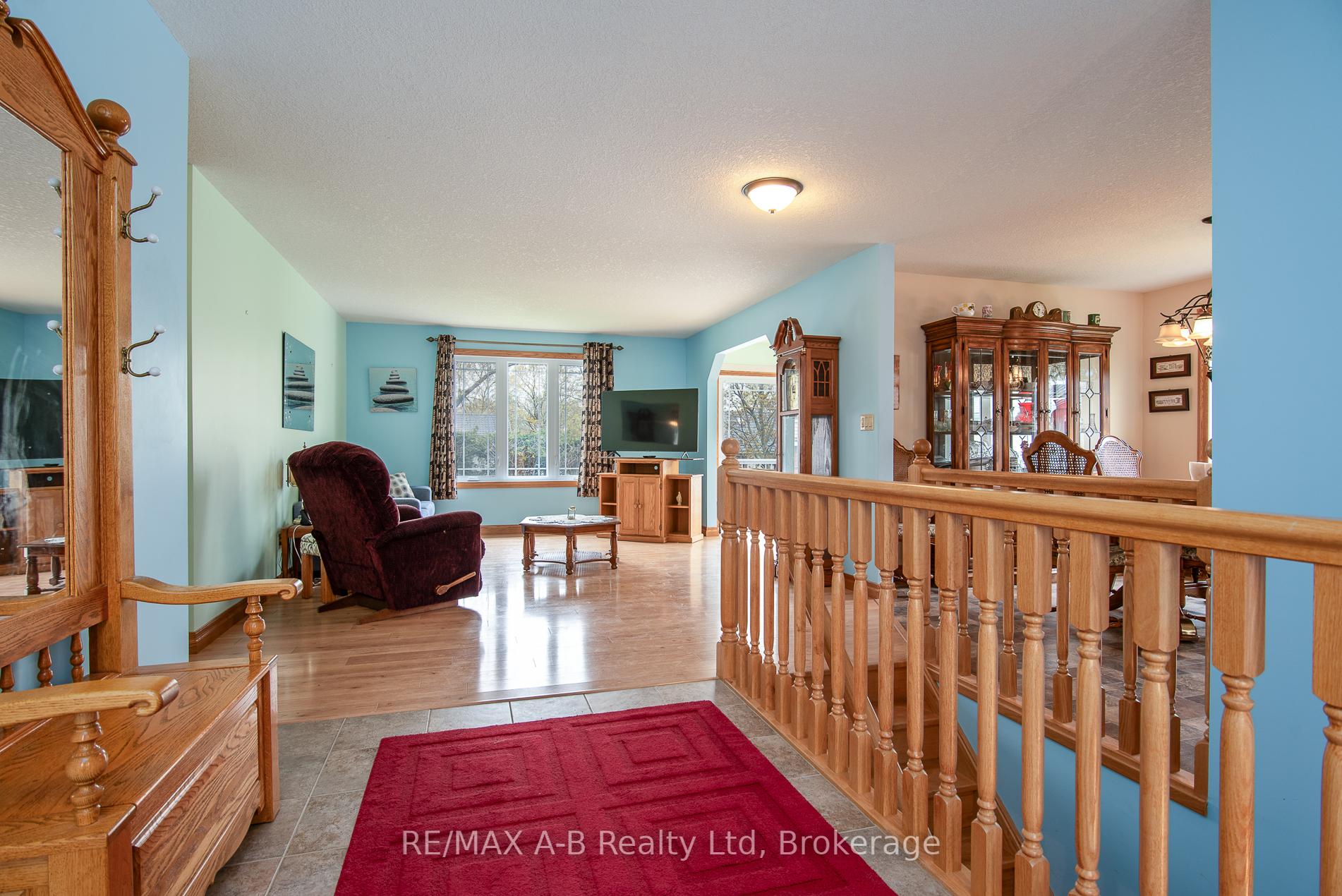 Photo 15 of 40 Gerber Drive, Perth East, Milverton — HOMEH