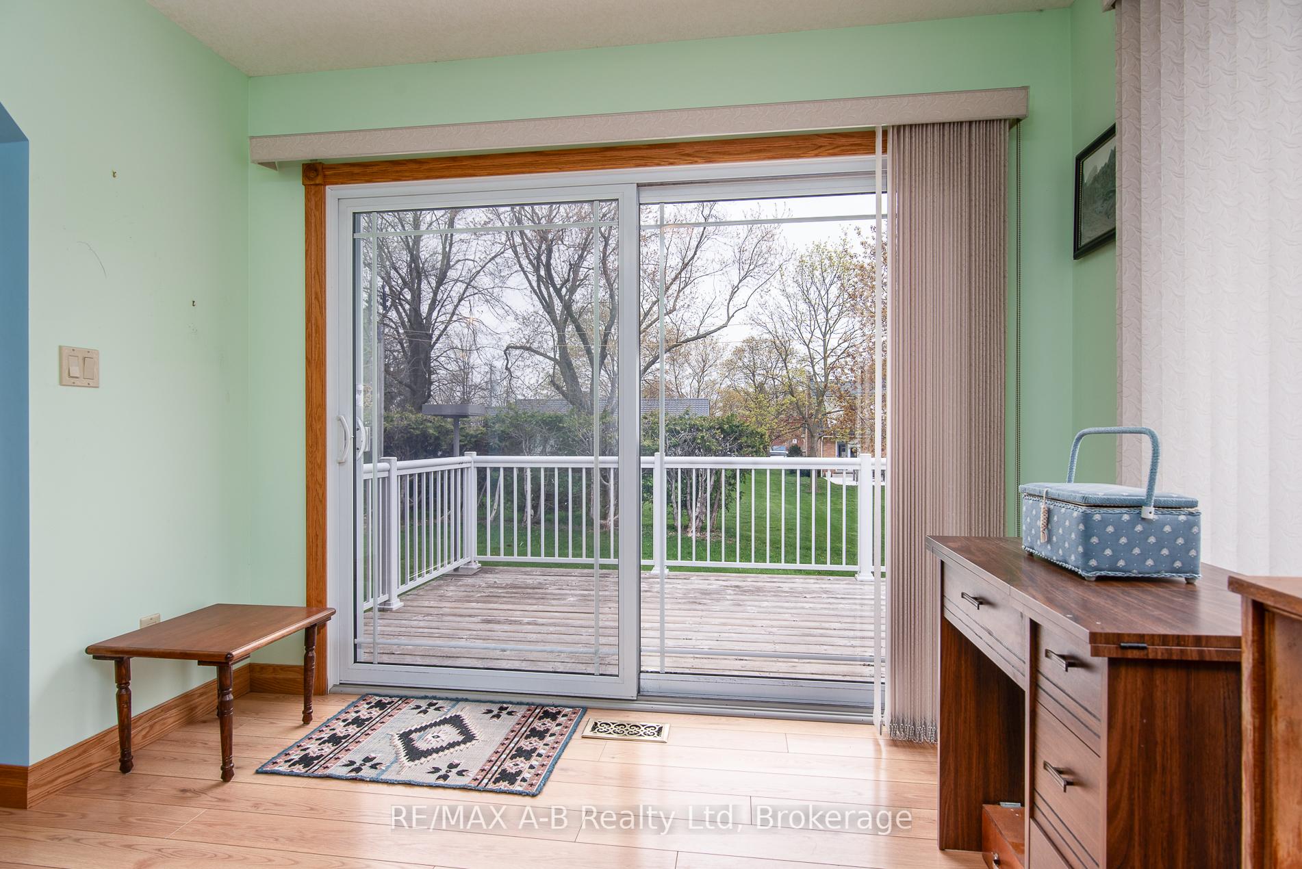 Photo 23 of 40 Gerber Drive, Perth East, Milverton — HOMEH