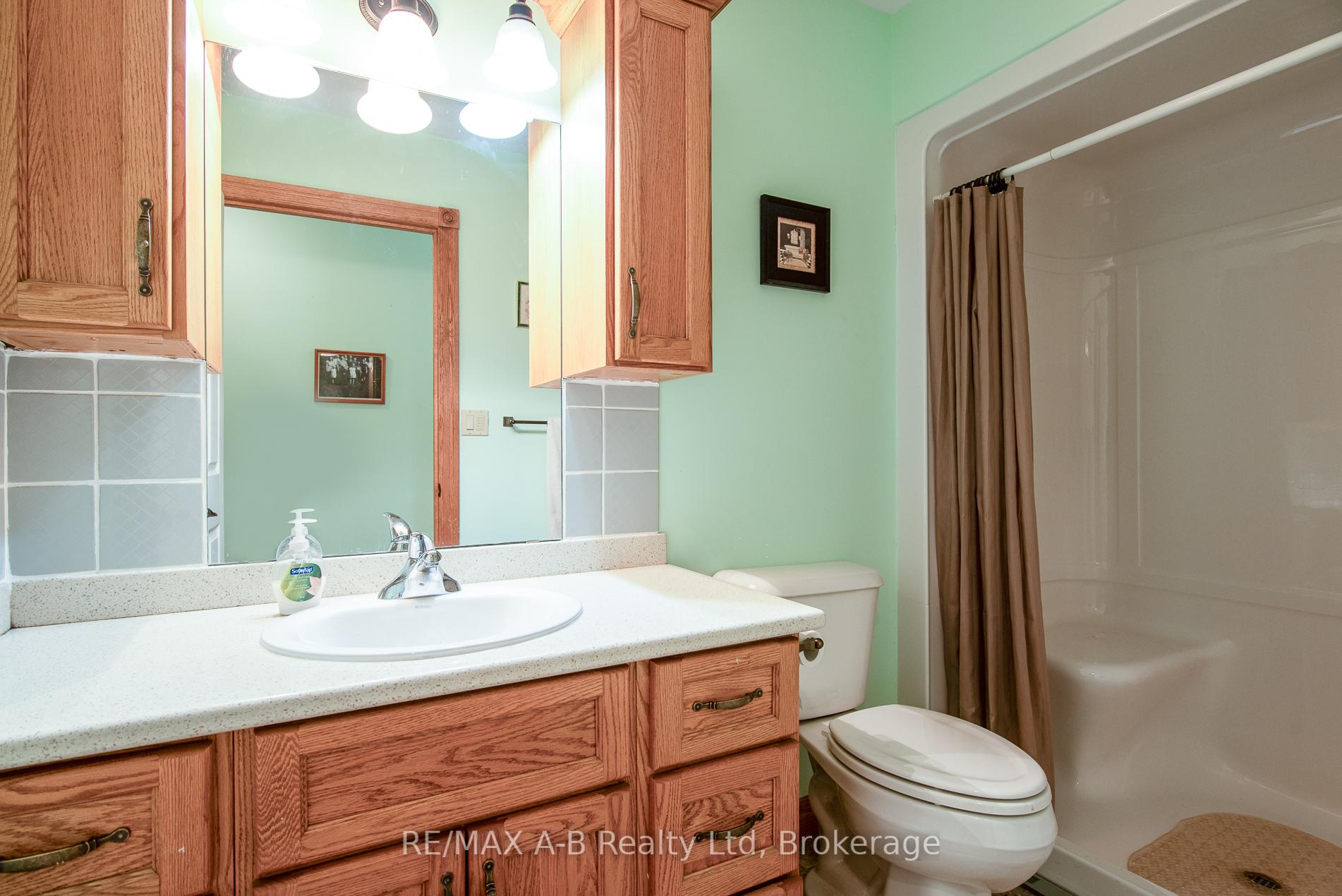 Photo 35 of 40 Gerber Drive, Perth East, Milverton — HOMEH