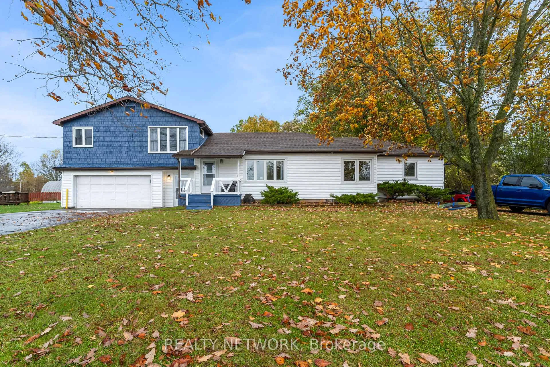 Photo 1 of 10042 Wiiloughby Drive, Niagara Falls, Chippawa — HOMEH