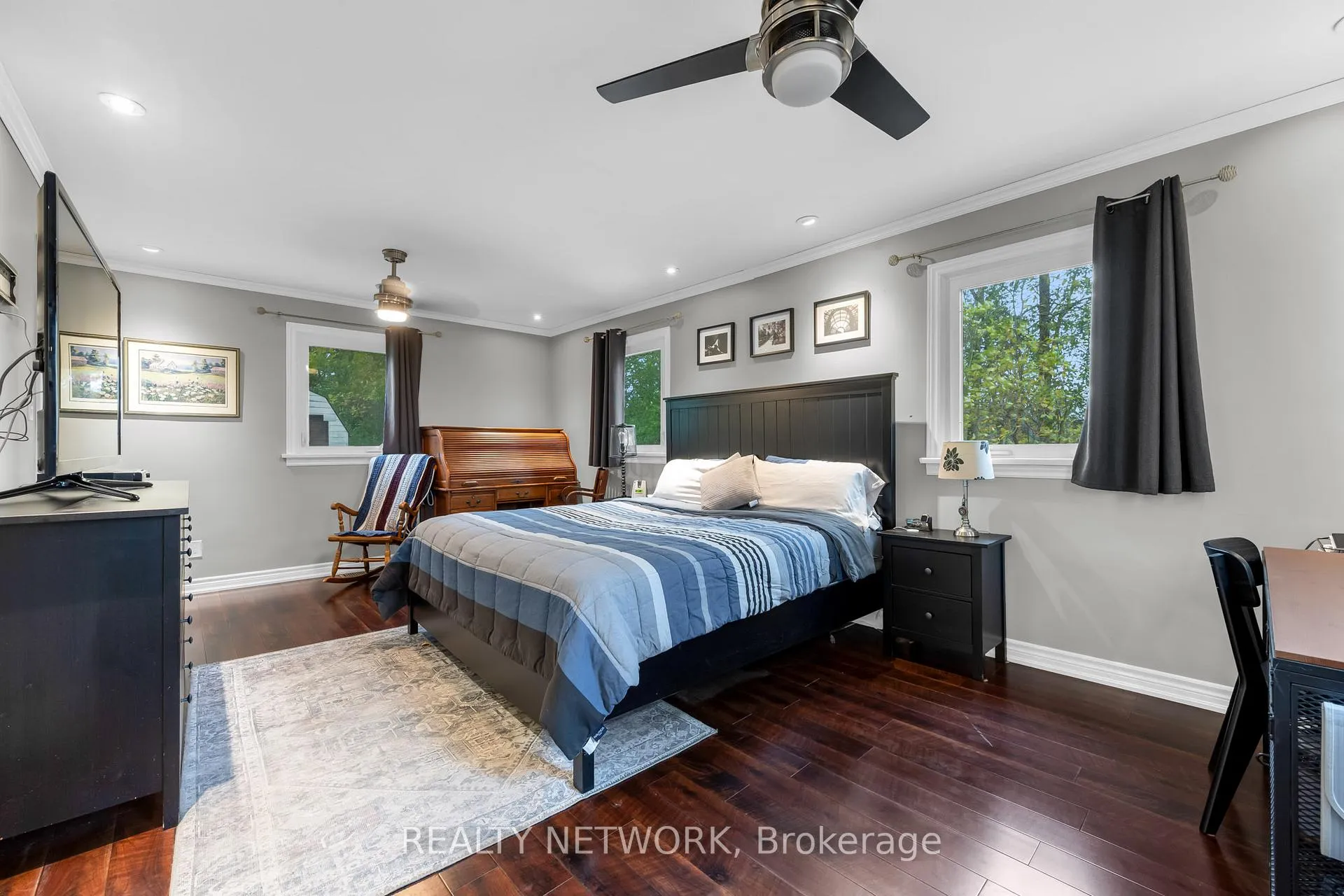 Photo 15 of 10042 Wiiloughby Drive, Niagara Falls, Chippawa — HOMEH