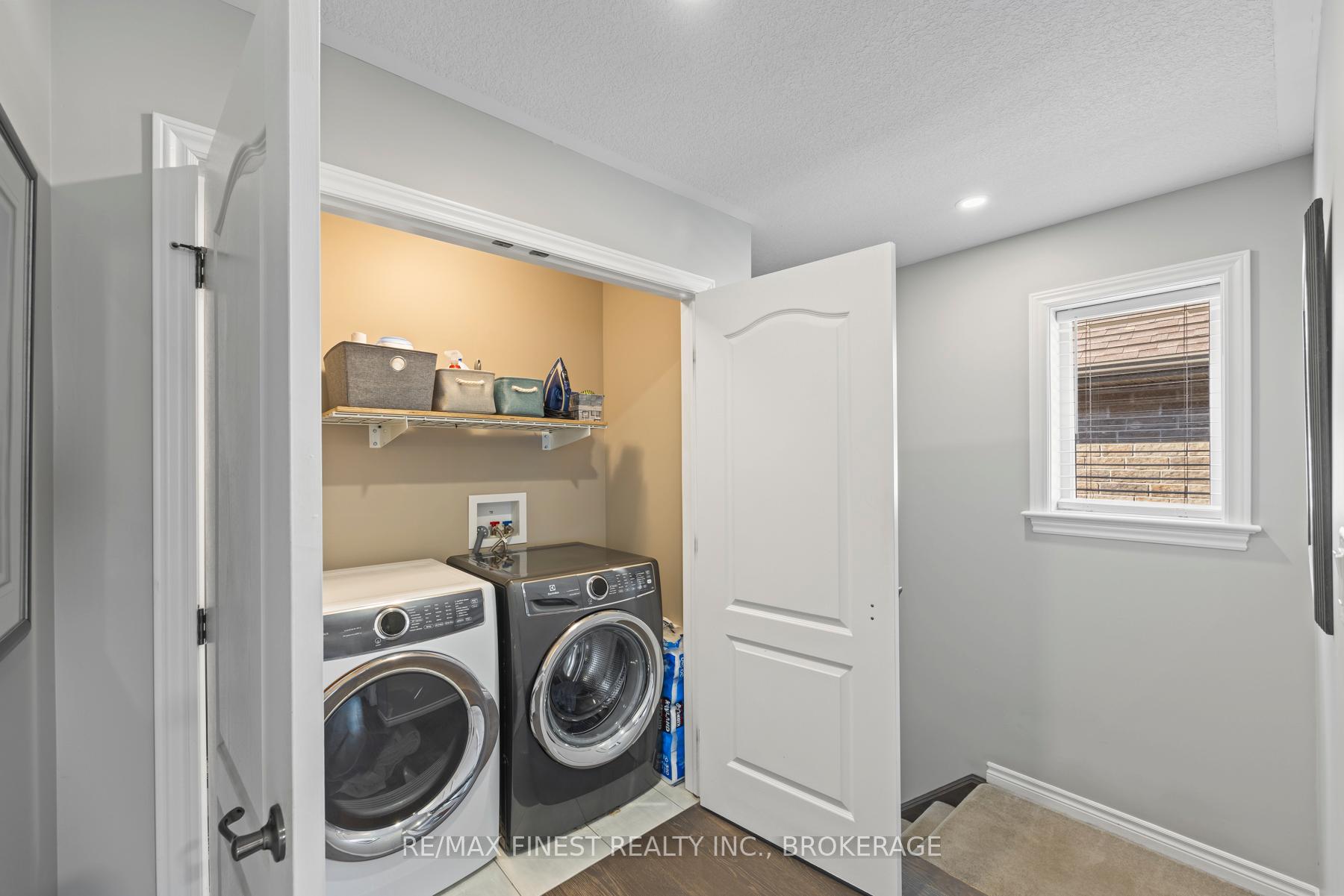 Photo 19 of 1378 Waterside Way, Kingston, Kingston East (Incl Barret Crt) — HOMEH