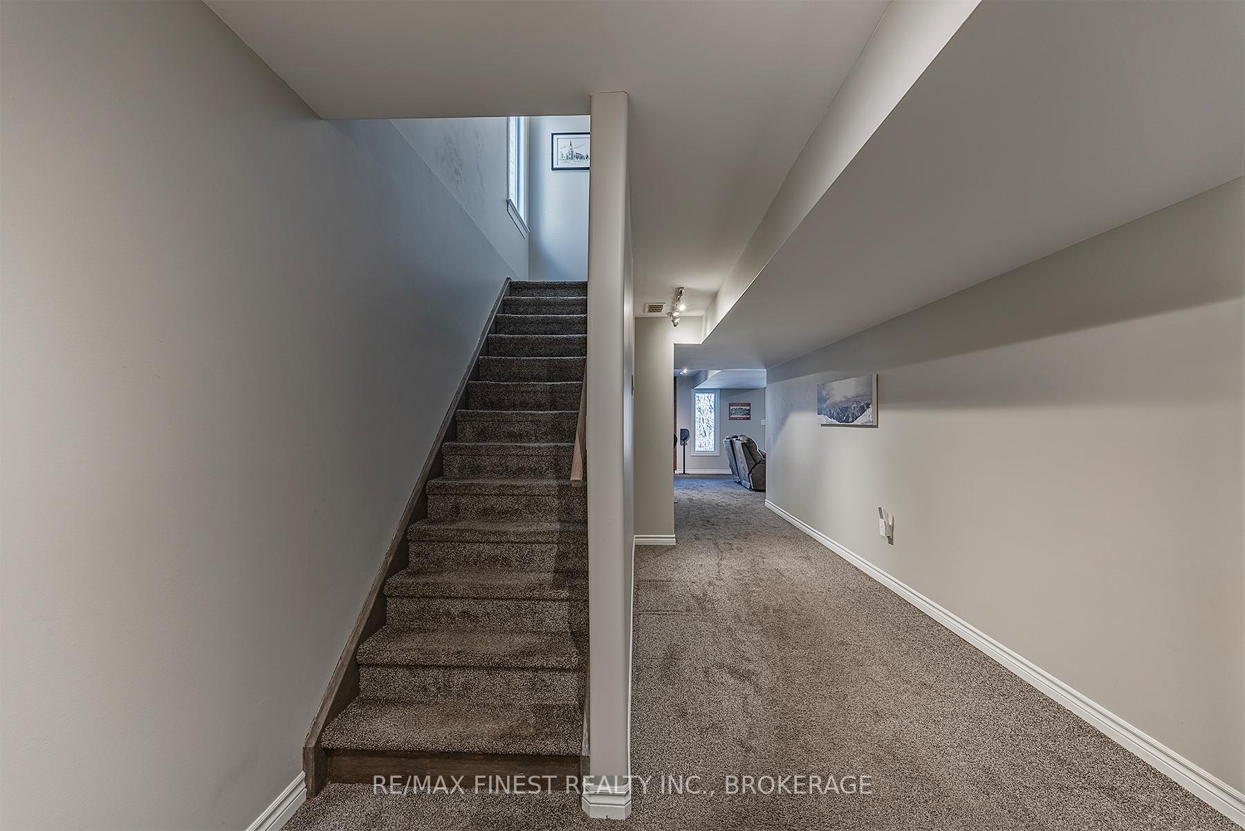 Photo 29 of 1378 Waterside Way, Kingston, Kingston East (Incl Barret Crt) — HOMEH
