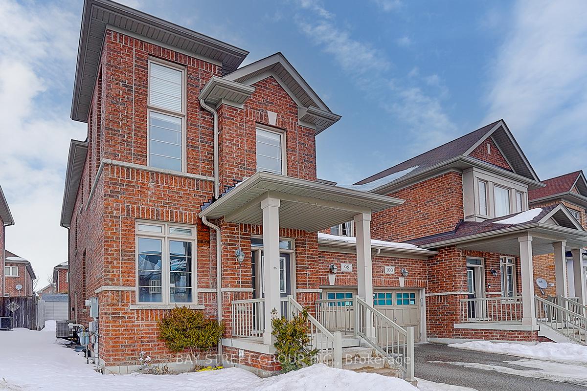 Photo 2 of 98 Carolina Rose Crescent, Markham, Wismer — HOMEH