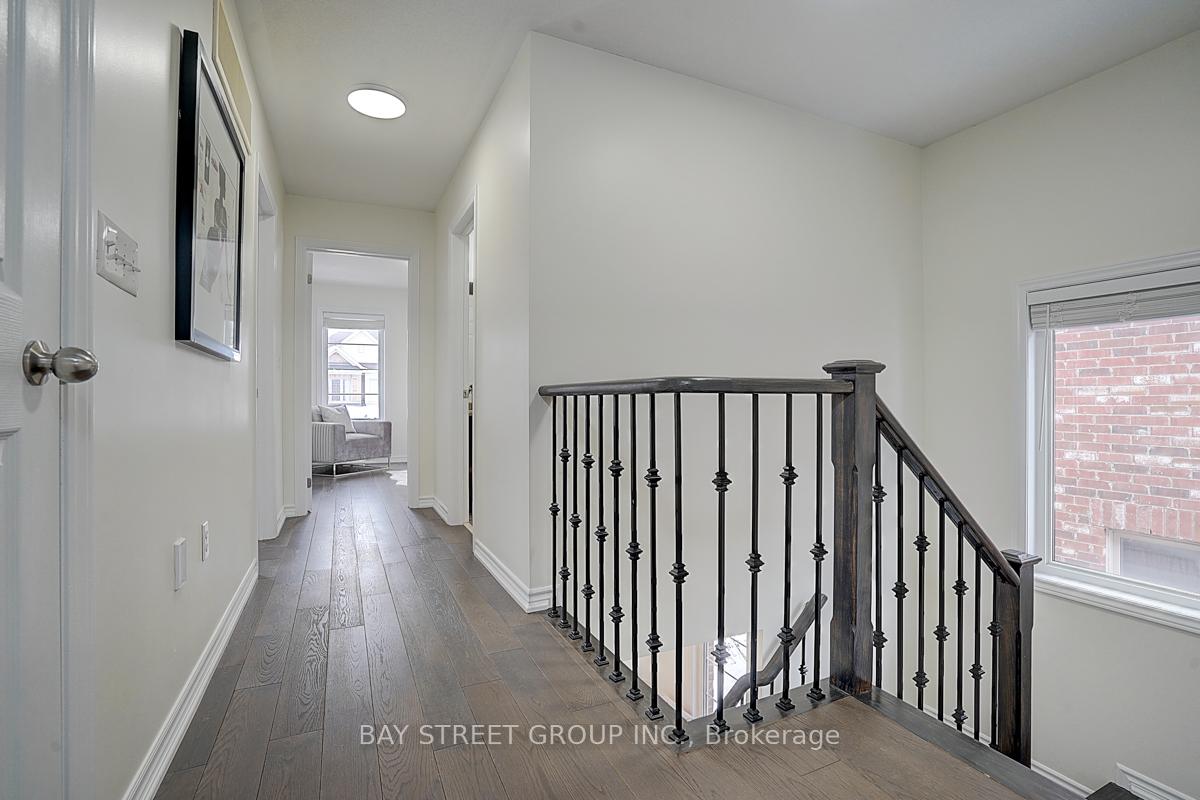 Photo 17 of 98 Carolina Rose Crescent, Markham, Wismer — HOMEH