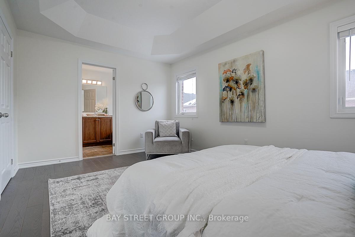 Photo 20 of 98 Carolina Rose Crescent, Markham, Wismer — HOMEH