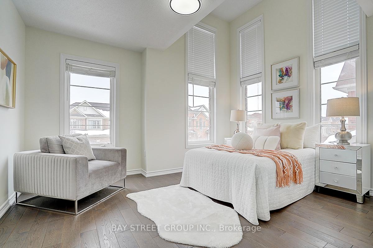 Photo 29 of 98 Carolina Rose Crescent, Markham, Wismer — HOMEH