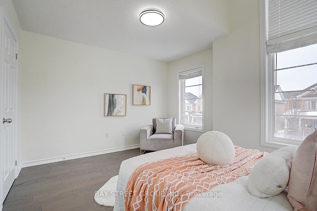 Photo 30 of 98 Carolina Rose Crescent, Markham, Wismer — HOMEH
