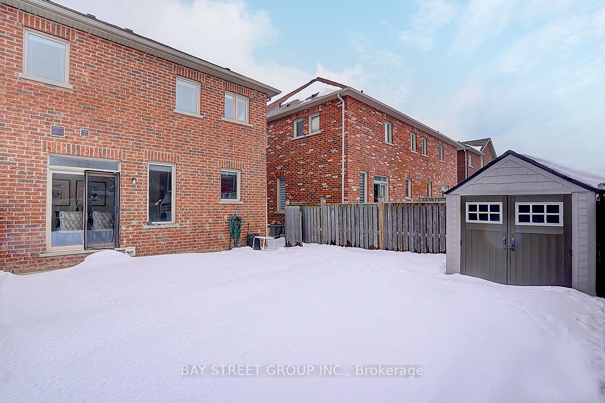 Photo 33 of 98 Carolina Rose Crescent, Markham, Wismer — HOMEH