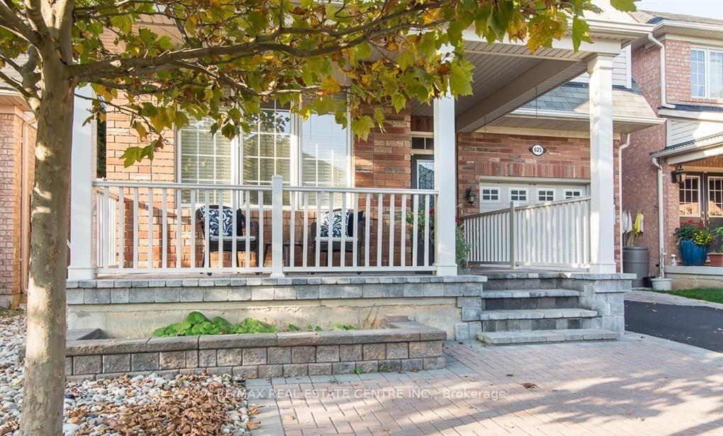 Photo 12 of 625 Hood Terrace, Milton, Coates — HOMEH