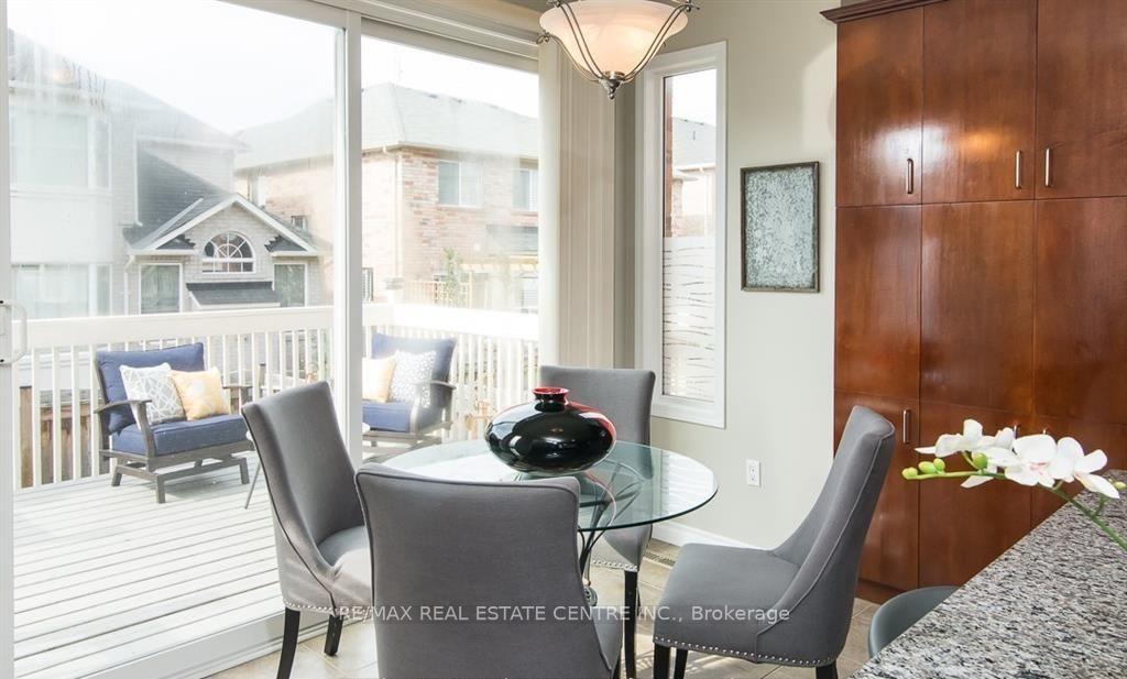 Photo 31 of 625 Hood Terrace, Milton, Coates — HOMEH