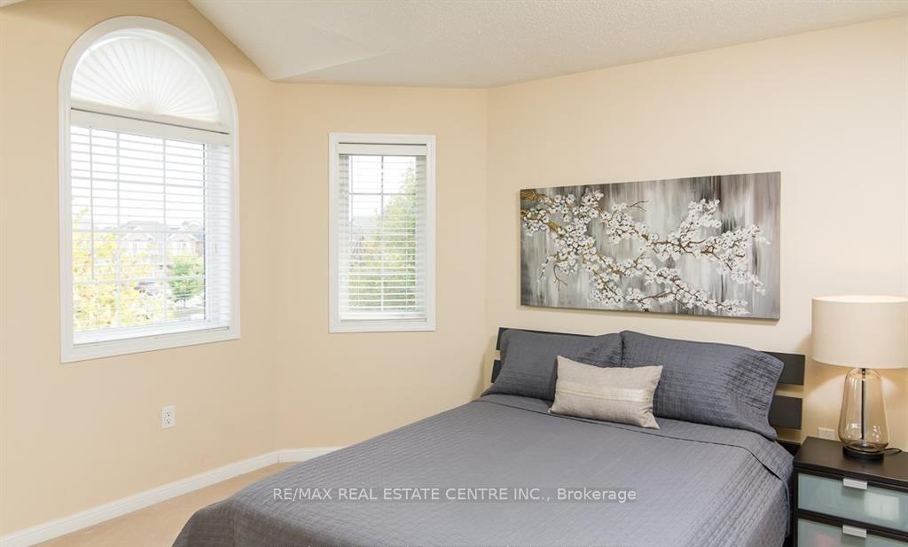 Photo 33 of 625 Hood Terrace, Milton, Coates — HOMEH