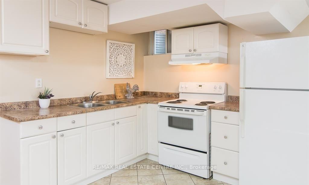 Photo 20 of 625 Hood Terrace, Milton, Coates — HOMEH