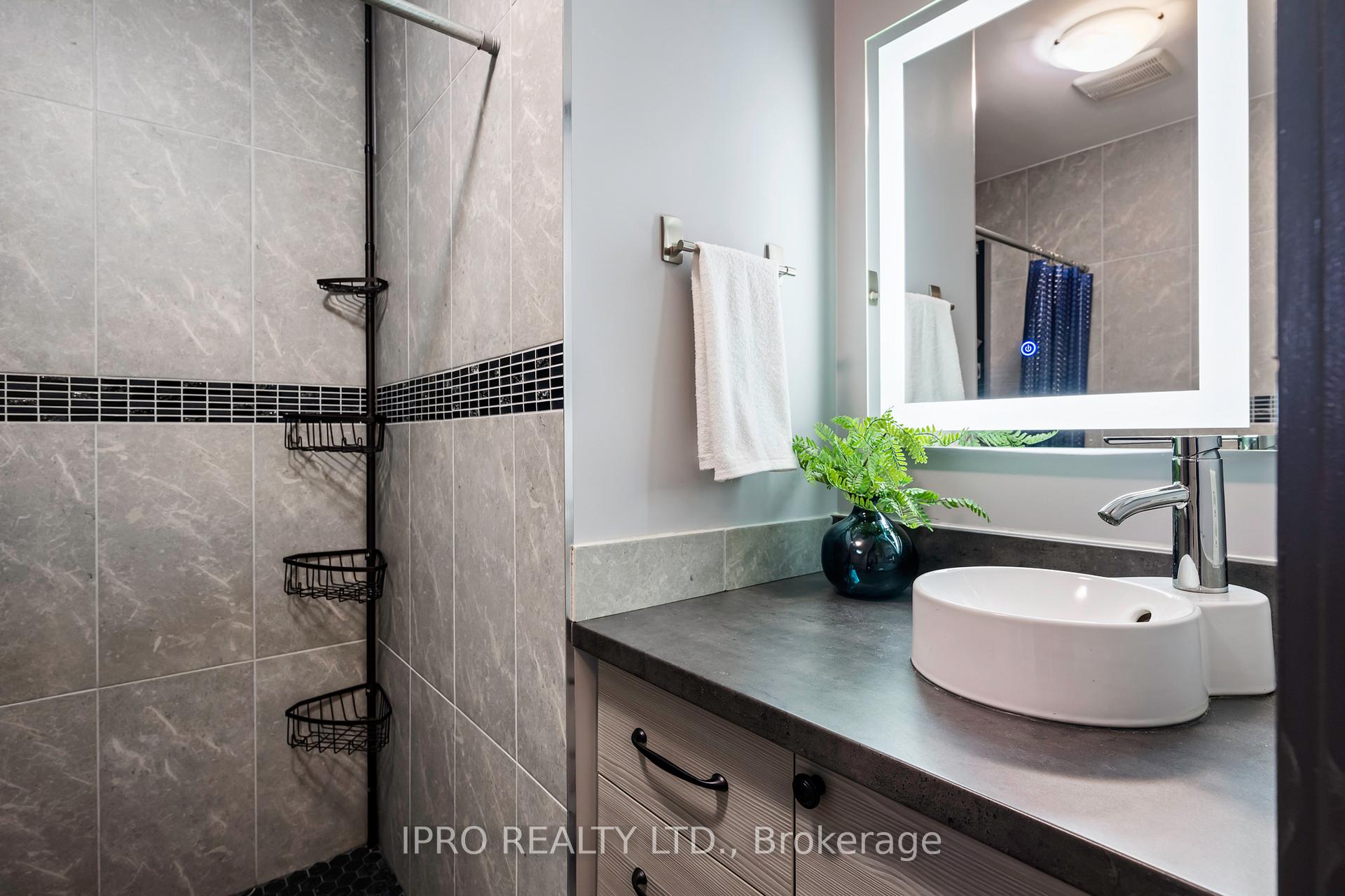 Photo 13 of 305 Marshall Crescent, Orangeville — HOMEH