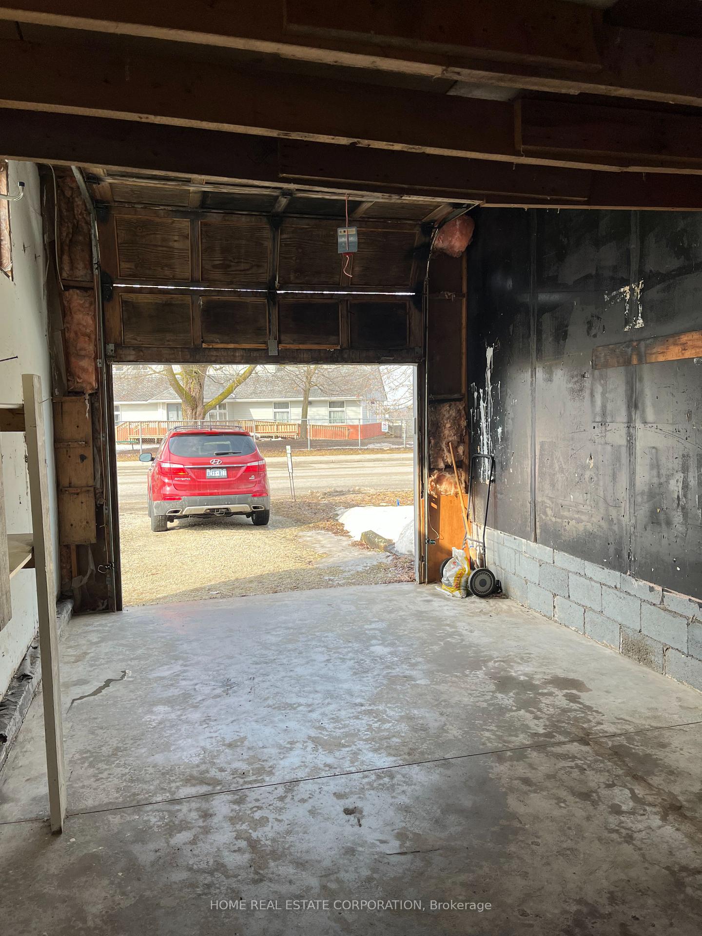 Photo 6 of 70A Elizabeth Street, Orangeville — HOMEH
