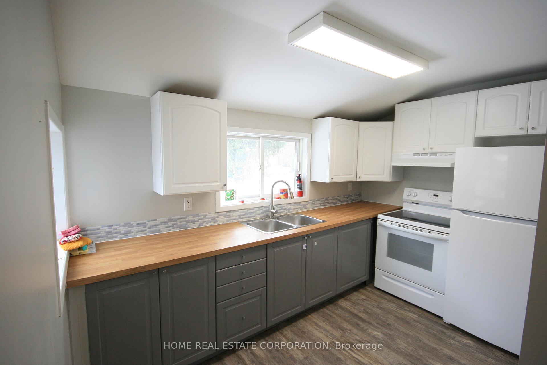 Photo 7 of 70A Elizabeth Street, Orangeville — HOMEH