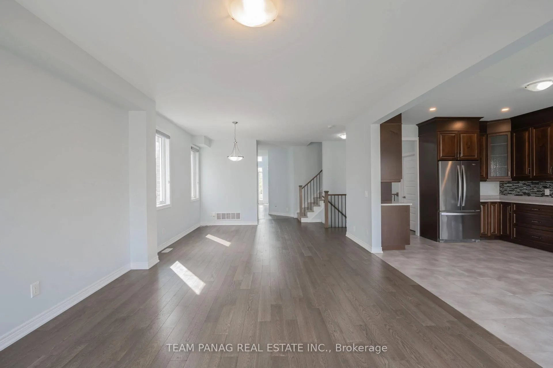 Photo 8 of 127 Susan Drive, Pelham, Fonthill — HOMEH