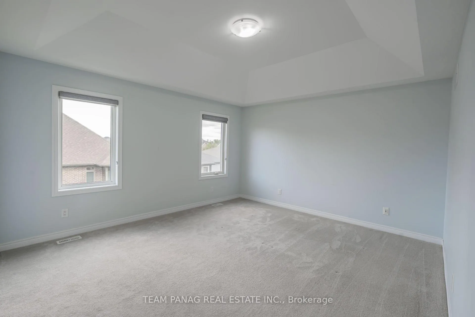 Photo 22 of 127 Susan Drive, Pelham, Fonthill — HOMEH
